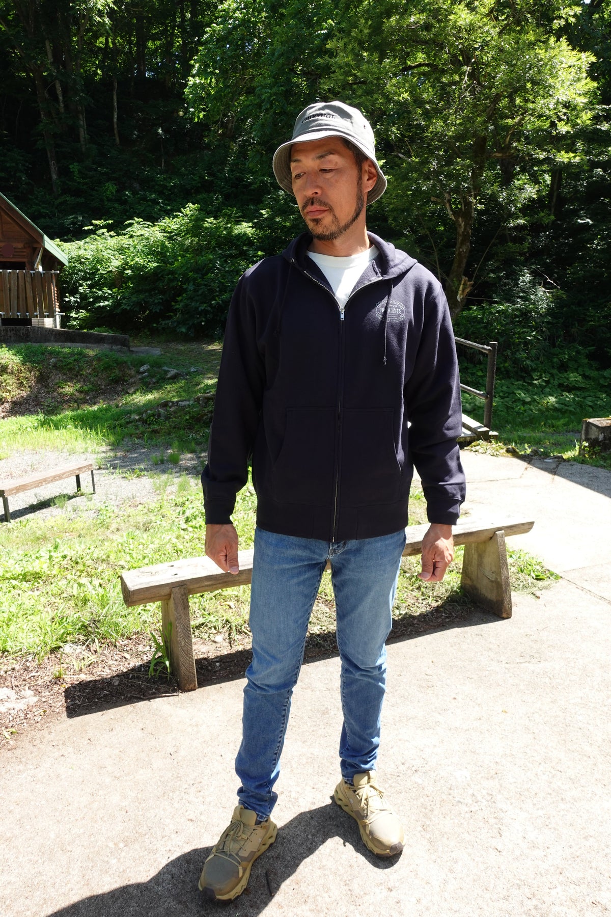 チキューギ.浪漫フルジップ パーカ 10.0オンス スウェット (裏パイル) CGRP-10.0