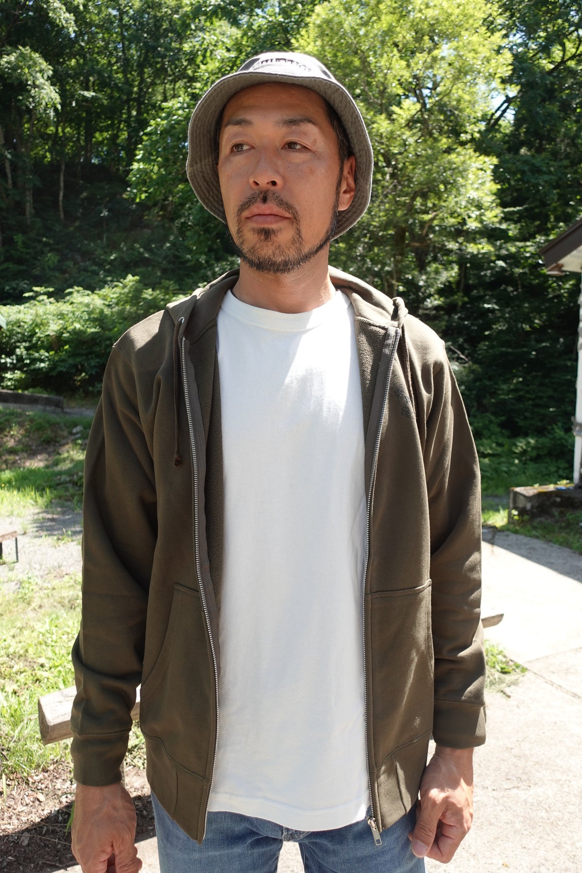 チキューギ.浪漫フルジップ パーカ 10.0オンス スウェット (裏パイル) CGRP-10.0