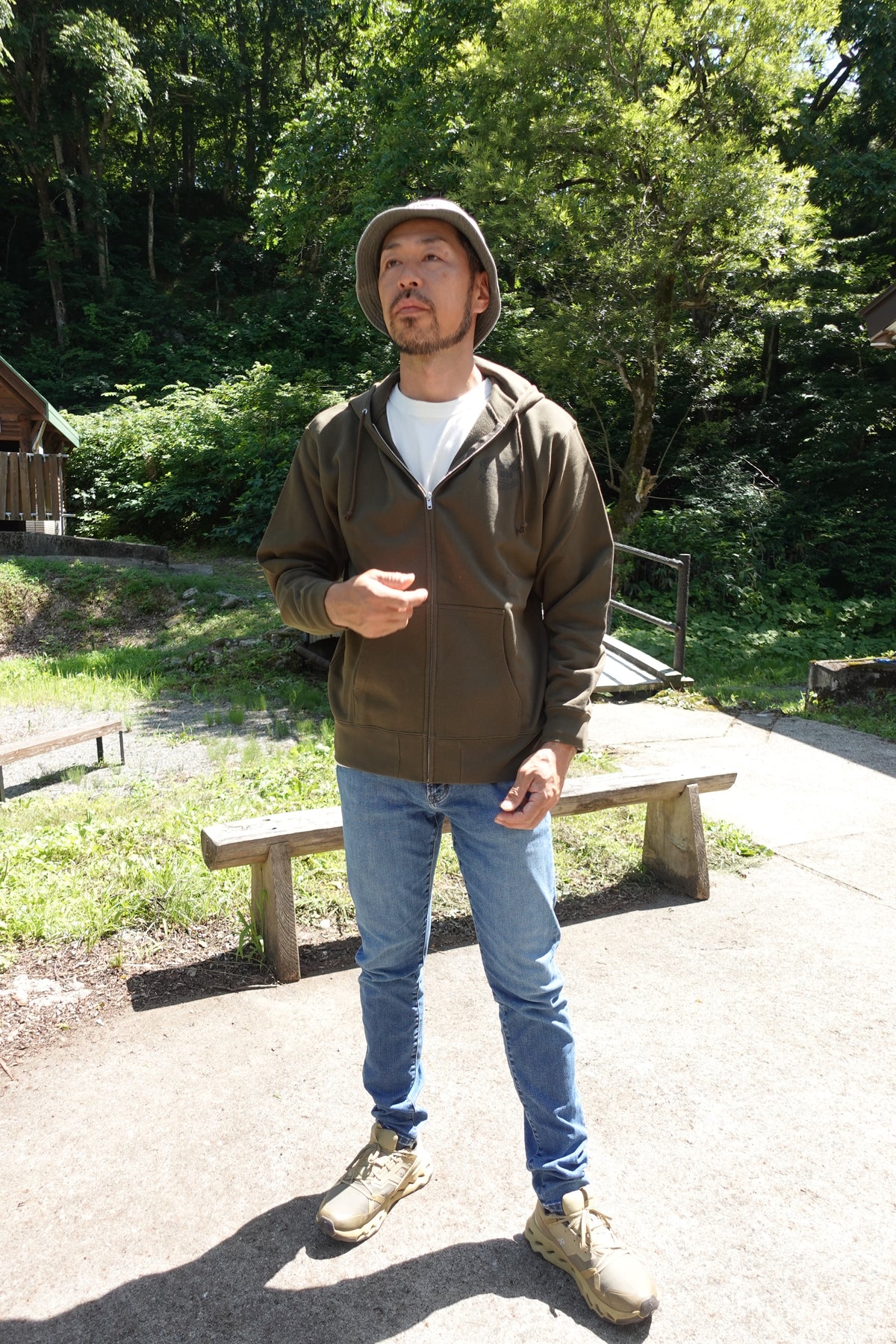 チキューギ.浪漫フルジップ パーカ 10.0オンス スウェット (裏パイル) CGRP-10.0