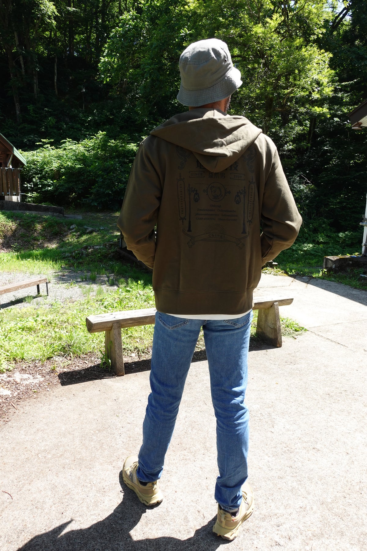 チキューギ.浪漫フルジップ パーカ 10.0オンス スウェット (裏パイル) CGRP-10.0